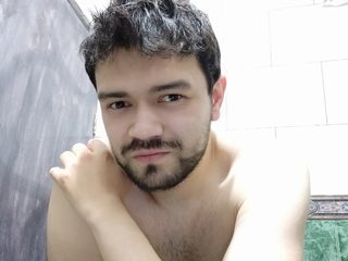 Lucian S webcam flirt4free model stream image