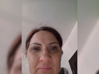 SonyaManya webcam model stream image