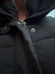 Liza_risky webcam model stream image