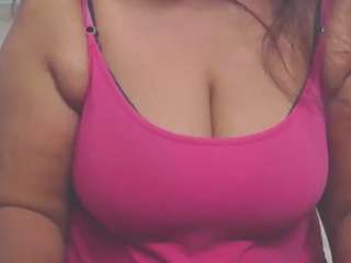 saanvipranha webcam model stream image