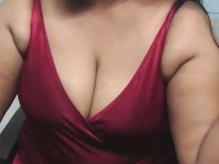 saanvipranha webcam model stream image