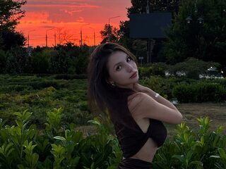 Yoshie Alpis webcam model stream image
