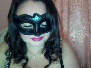 MiaGucci webcam model stream image