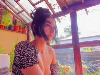 Moona-One webcam model stream image