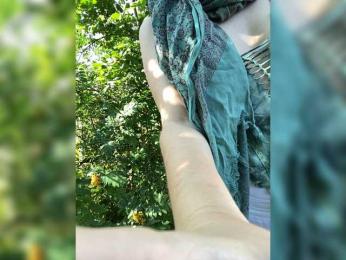 AyraMoon webcam model stream image