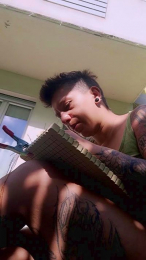 bubblybuum_ webcam model stream image