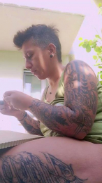 bubblybuum_ webcam model stream image