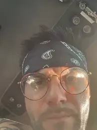 CaptHook931 webcam model stream image