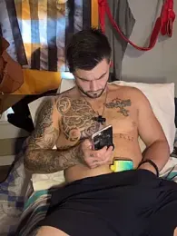 CaptHook931 webcam stripchat model stream image