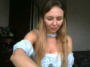 CuteAngelina webcam model stream image