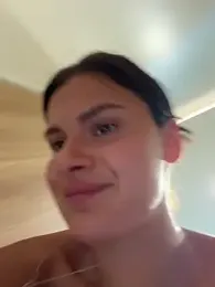 MiraReach webcam model stream image