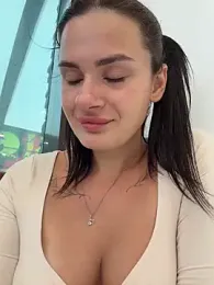 MiraReach webcam stripchat model stream image