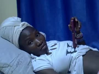 oluwami webcam model stream image