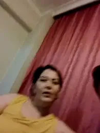 gupsemilf19 webcam stripchat model stream image
