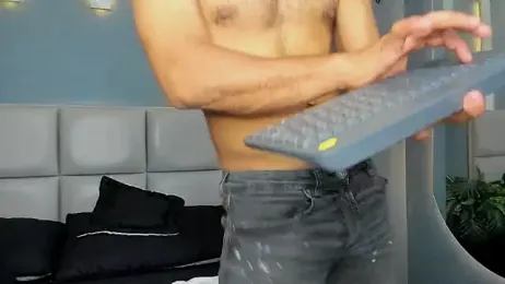 MikePark_ webcam model stream image