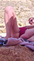 Doggy_Pink webcam model stream image