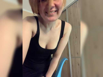 Julia99 webcam model stream image