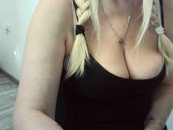 Multiply-orgazm webcam model stream image