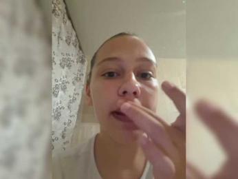Vikktorriaaa webcam model stream image