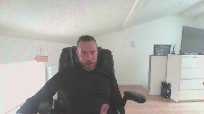 pierre752 webcam cam4 model stream image