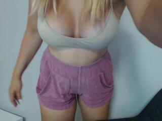 Dolce Serenity webcam model stream image