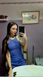 Quenomirees webcam model stream image