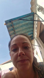Quenomirees webcam model stream image