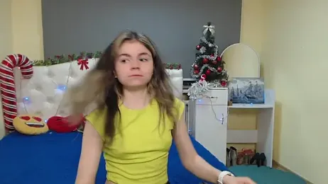 TinaRedly webcam stripchat model stream image