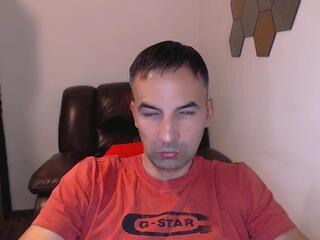 Leo Gianni webcam model stream image