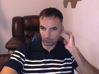 Leo Gianni webcam model stream image