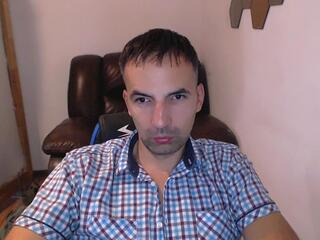 Leo Gianni webcam model stream image