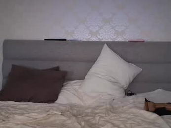 coupletoy97 webcam model stream image