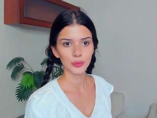 juleemaedche webcam model stream image