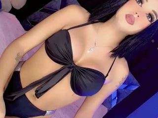 thequeenshot webcam model stream image