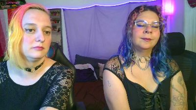 AlaniandLea webcam cam4 model stream image