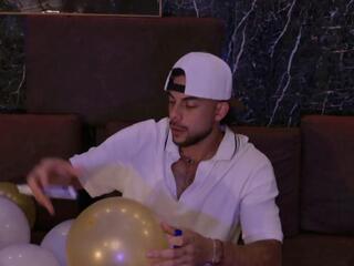 Camilo Watson webcam model stream image