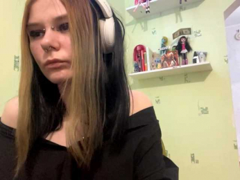 SIMONA-CHARON webcam model stream image