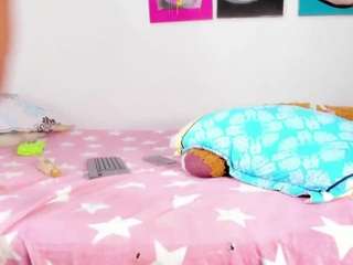 lilybaudinx webcam model stream image