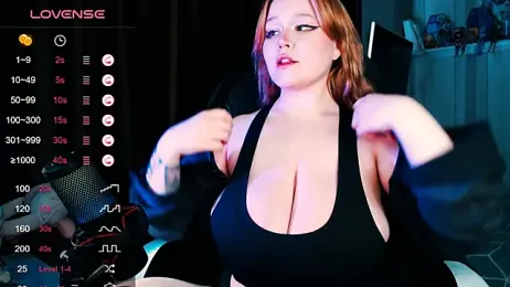 Mo_Atsui webcam model stream image
