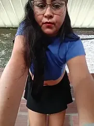 Dirty-Momm-Divorced-Hot webcam stripchat model stream image