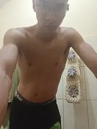 Yuripauzao20cm webcam stripchat model stream image