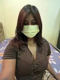 NaughtyZoya webcam model stream image