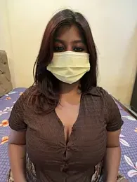 NaughtyZoya webcam preview