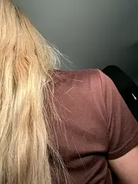 HopeHeaven webcam model stream image