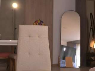lauraroldanc webcam model stream image