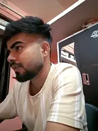 soniriyaa010101 webcam model stream image