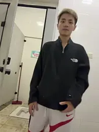 XTTX49 webcam model stream image