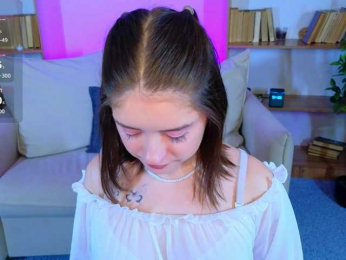 AmeliaShine1 webcam model stream image