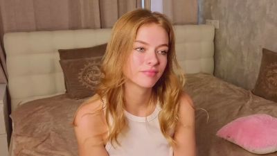 WandaFitt webcam model stream image