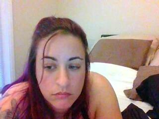 Beauty Belle webcam model stream image